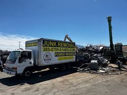 Best Garage Cleanout  in Canadian Lakes, MI